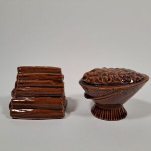 Vtg Mid-Century Redware Pottery Wood Pile Coal Bucket Salt & Pepper Shaker Japan